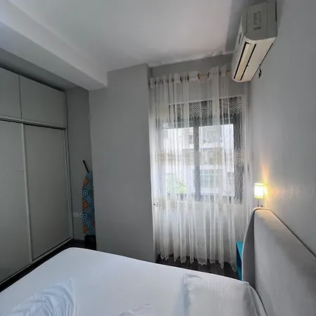 Apartment Rov Elegant
